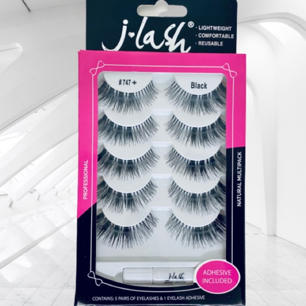 Multipack Eyelashes & Adhesive
